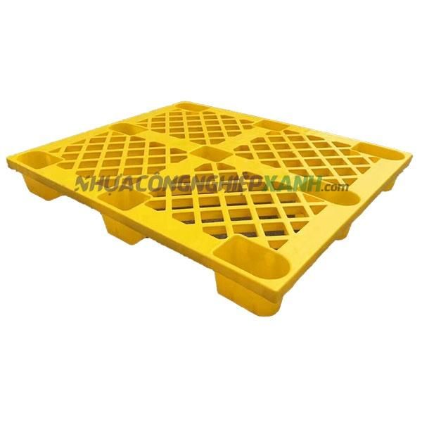 pallet nhựa chân cốc màu vàng pallet nhựa chân cốc màu vàng